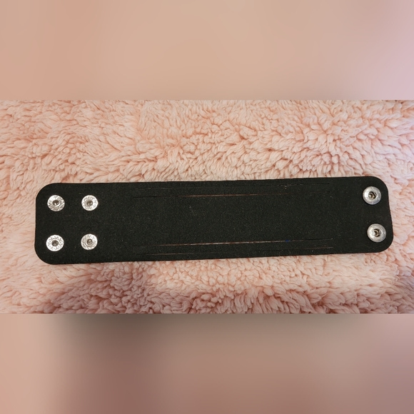 Paparazzi - Picture 4 of 6